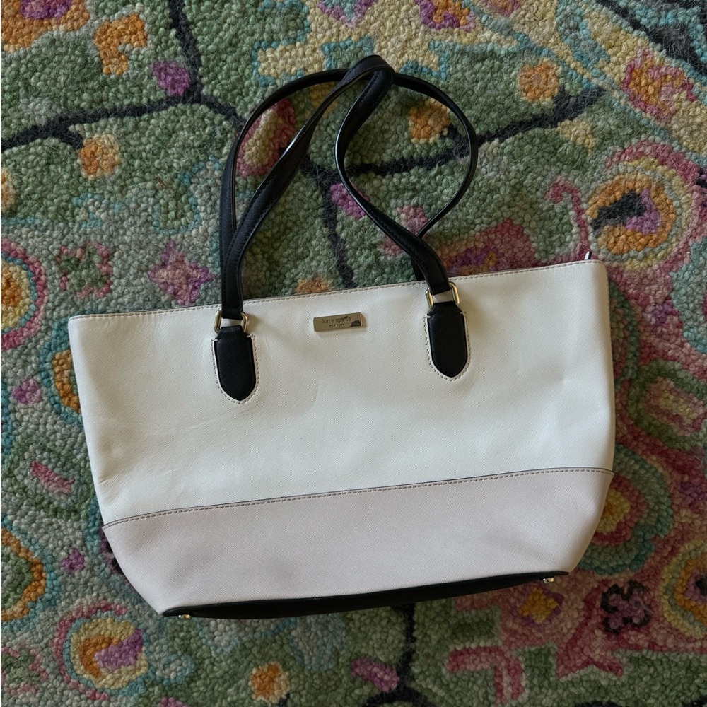 Kate Spade Evangelie saffiano handbag some stain inside bag as photographed